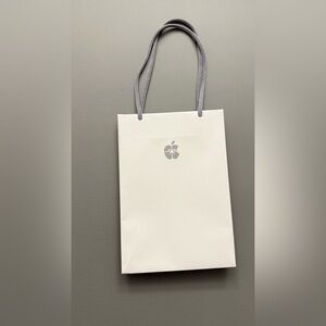 Apple Silver Logo White Bag